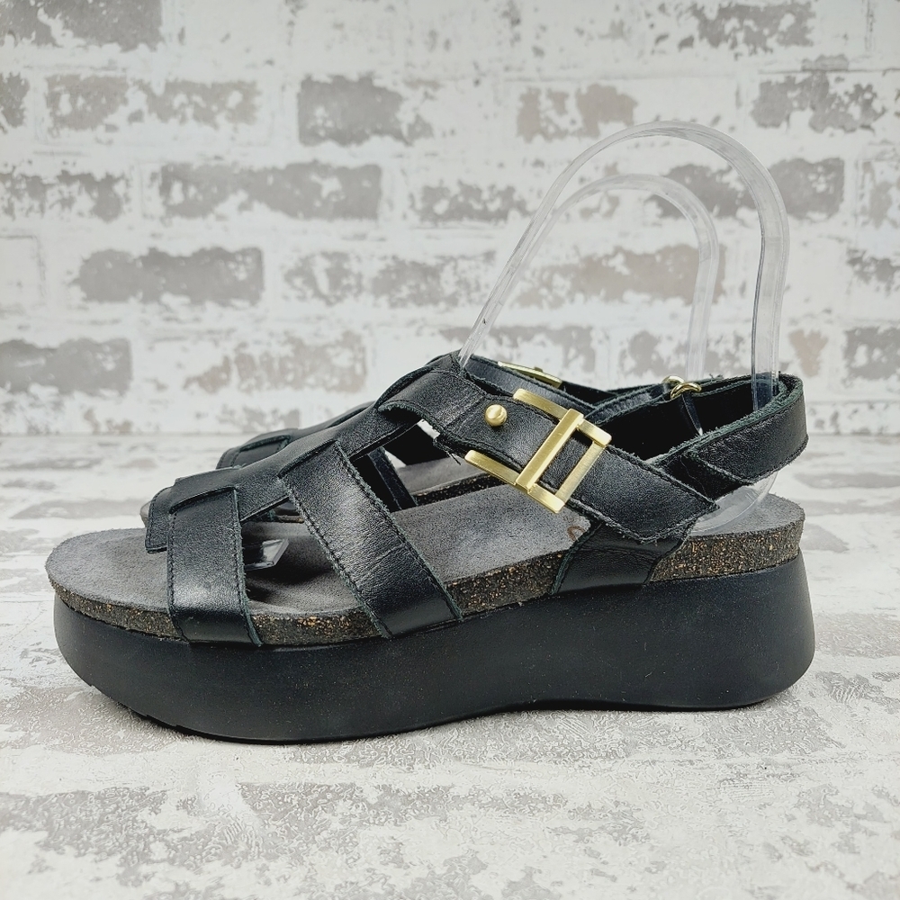 New Munro Flynn Black Leather Strappy Platform Wedge Sandal D816